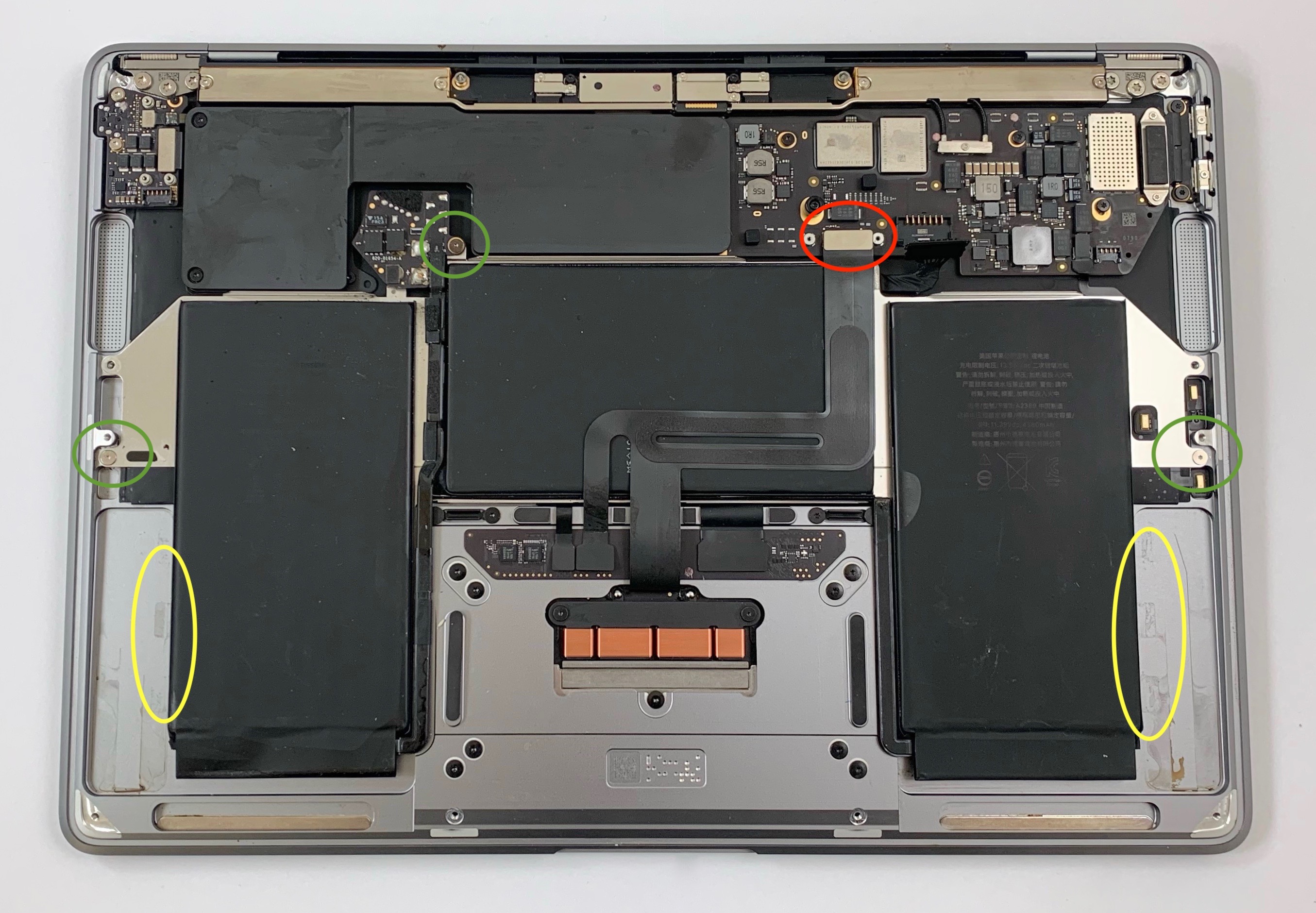 Changement de batterie macbook A2337