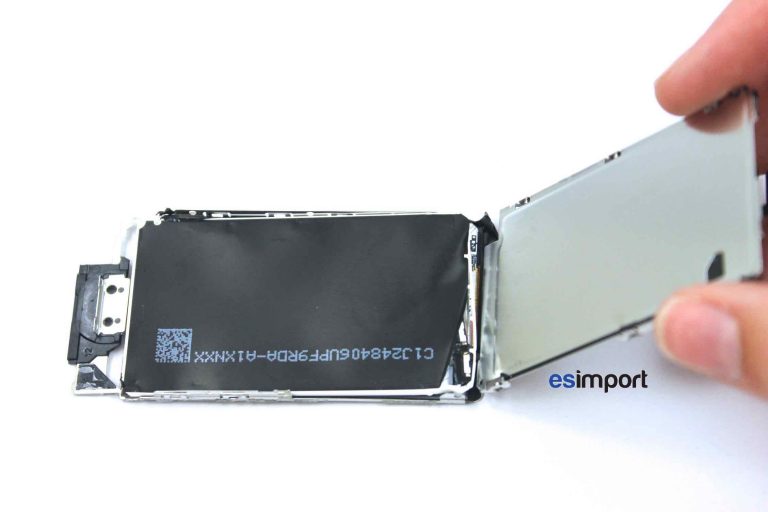 Changement de l’écran LCD sur un iPod nano 7