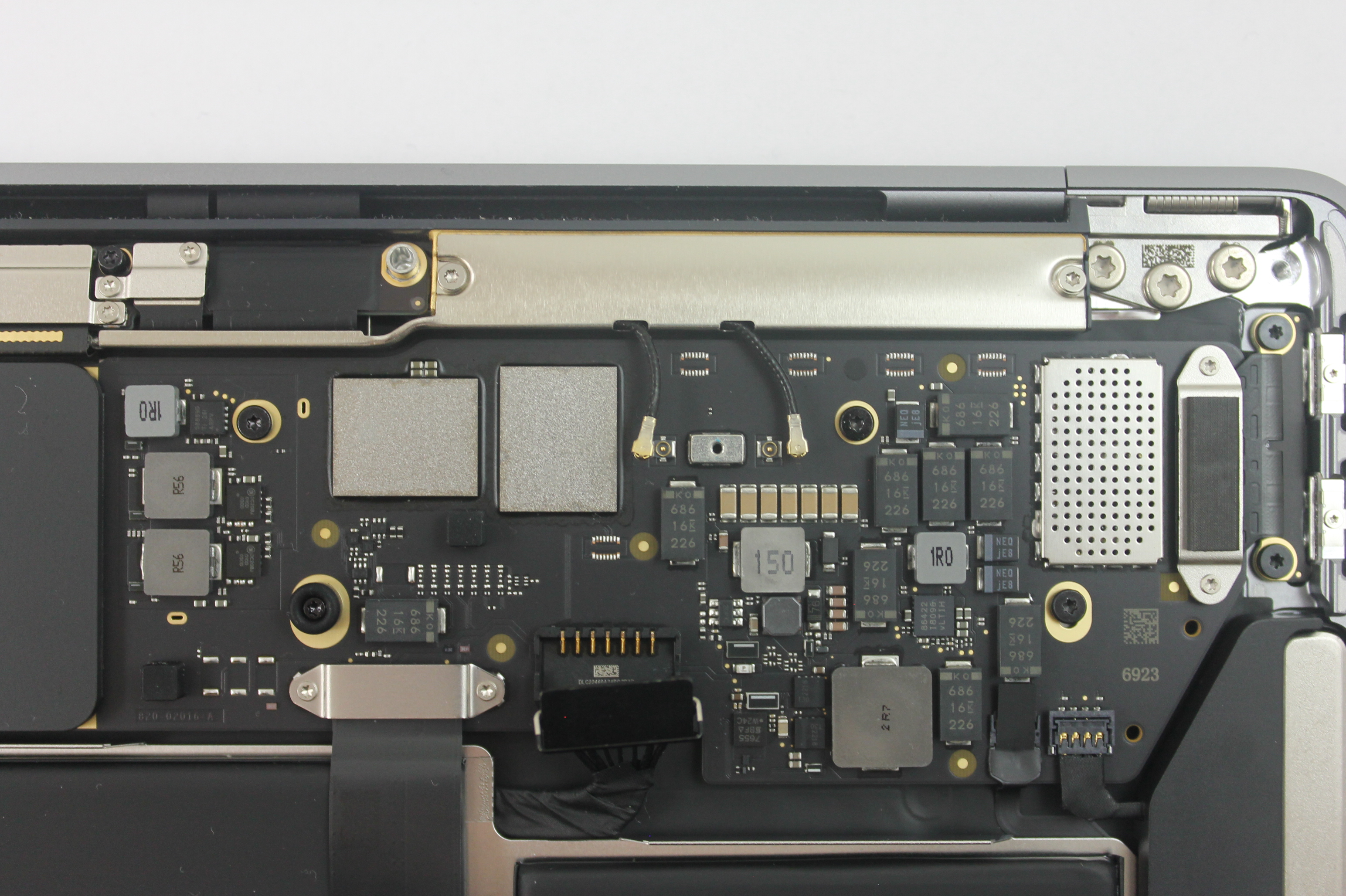 Changer écran A2337