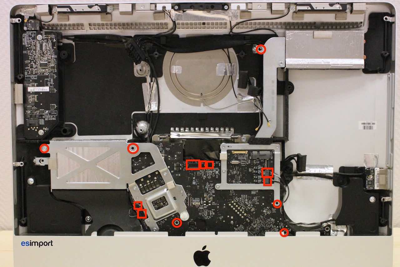 Démontage carte graphique sur iMac A1311 21.5″ mi 2009