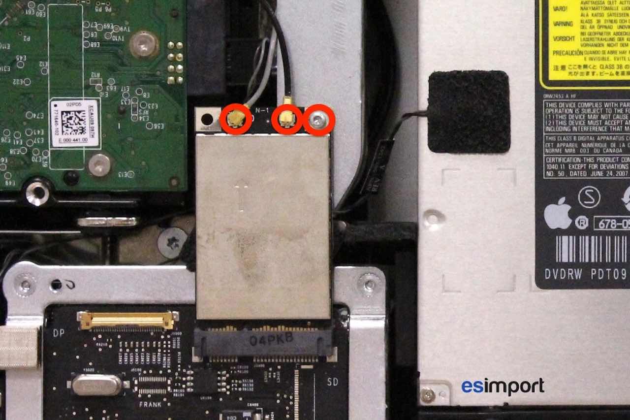 Démontage carte graphique sur iMac A1311 21.5″ mi 2009