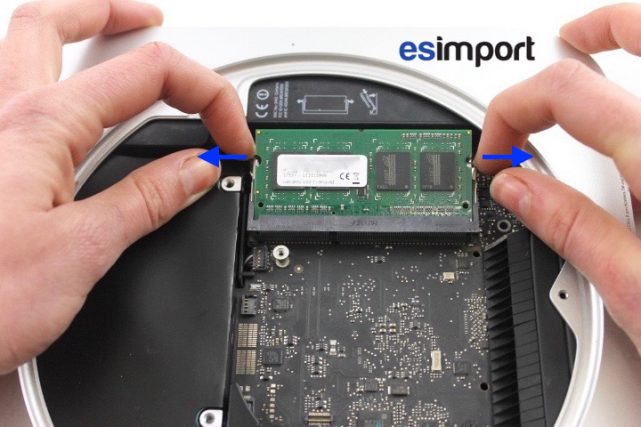 Démontage carte-mère Mac Mini A1347 Mi 2011