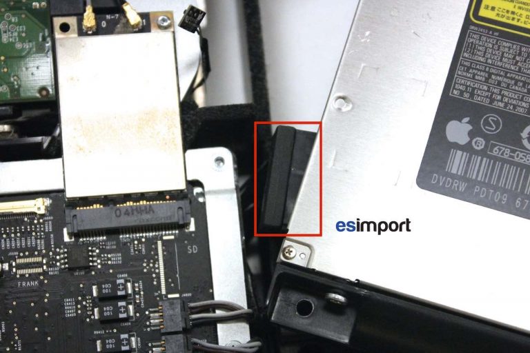Remplacement du lecteur optique par SSD sur iMac 21,5″ A1311 mi 2010