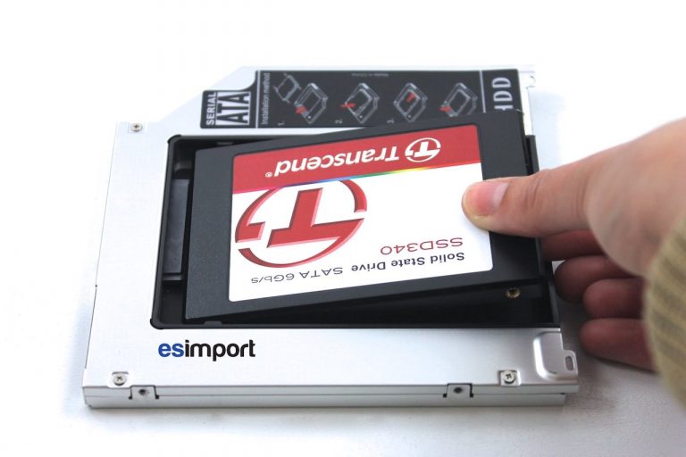 Remplacement du lecteur optique par SSD sur iMac 21,5″ A1311 mi 2010