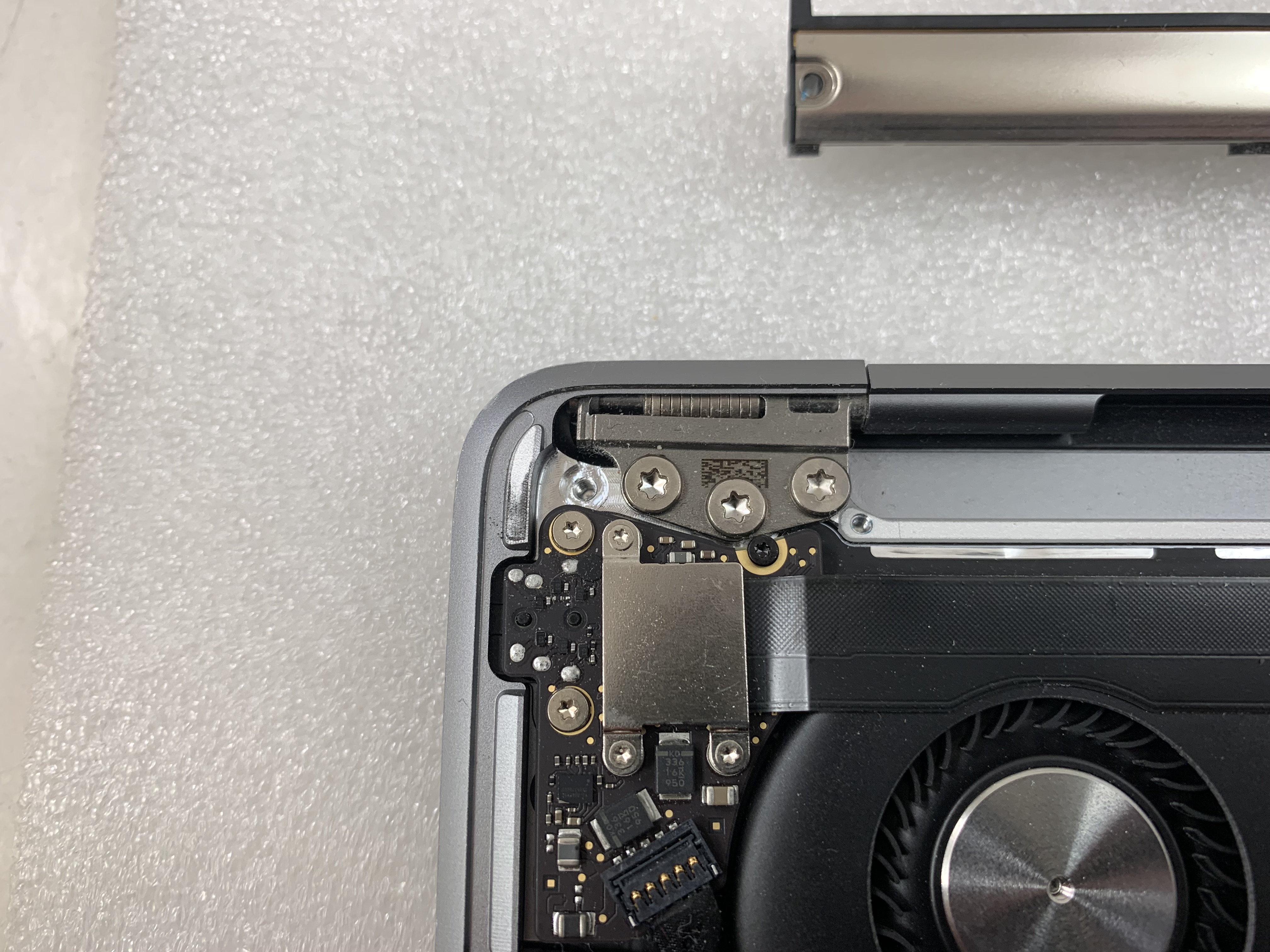 Remplacement écran A2179