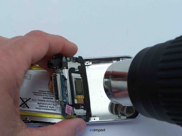 Changement de la coque arrière sur un iPod Touch 2