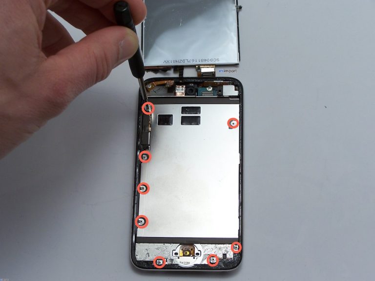 Changement de l’ensemble écran sur un iPod touch 4