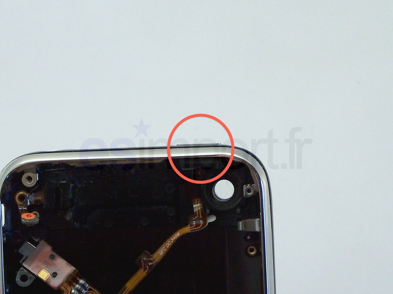 Remplacement de la coque arrière sur iPhone 3GS