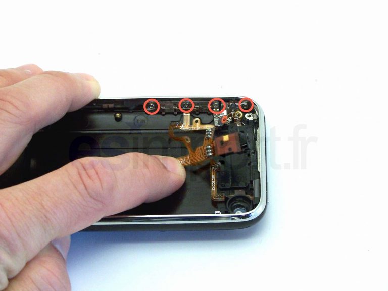 Remplacement de la coque arrière sur iPhone 3GS