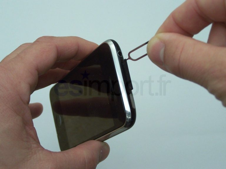 Remplacement de la coque arrière sur iPhone 3GS