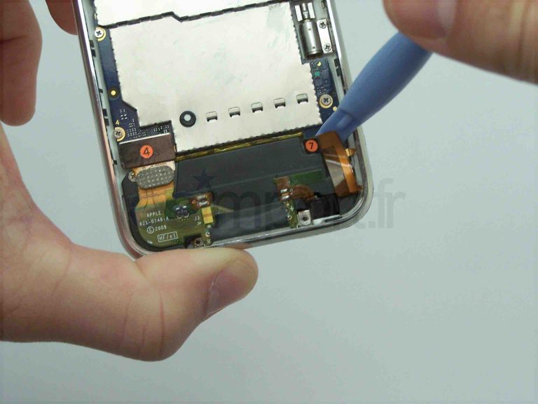 Changement du module photo sur un iPhone 3GS