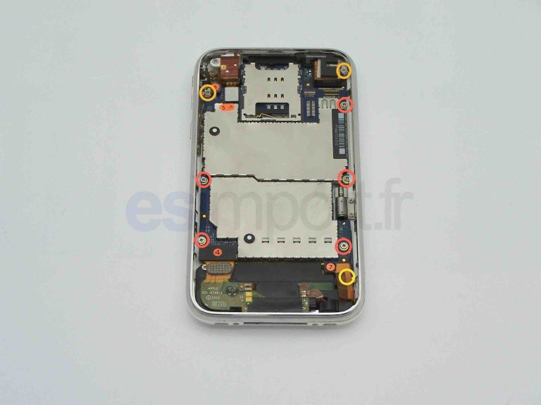 Changement de la batterie sur un iPhone 3GS