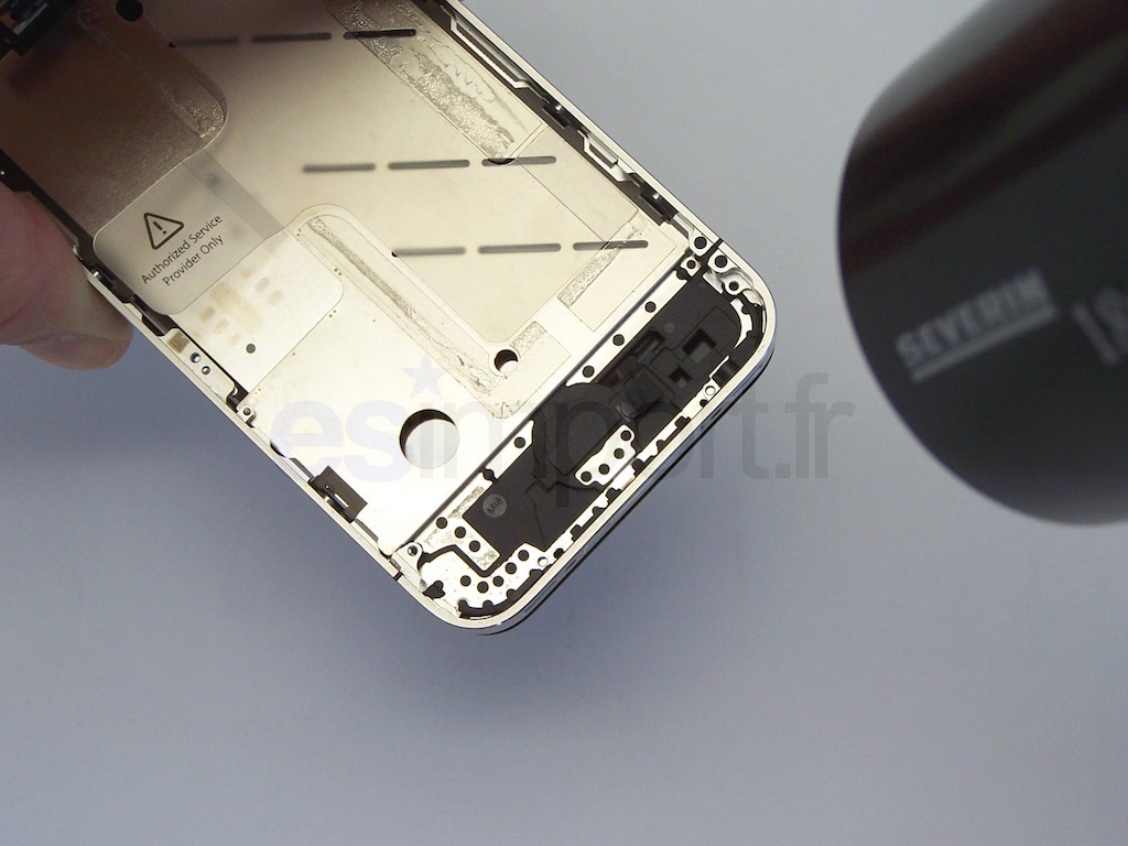 Changement de l’ensemble écran sur un iPhone 4