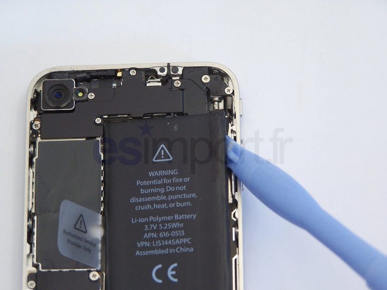 Remplacement de la batterie sur un iPhone 4