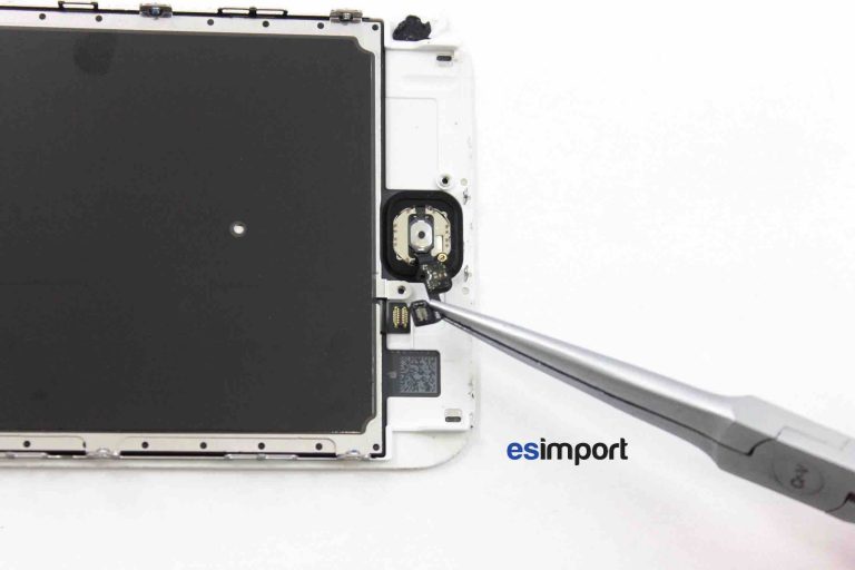 Changement de l’ensemble écran sur un iPhone 6S+