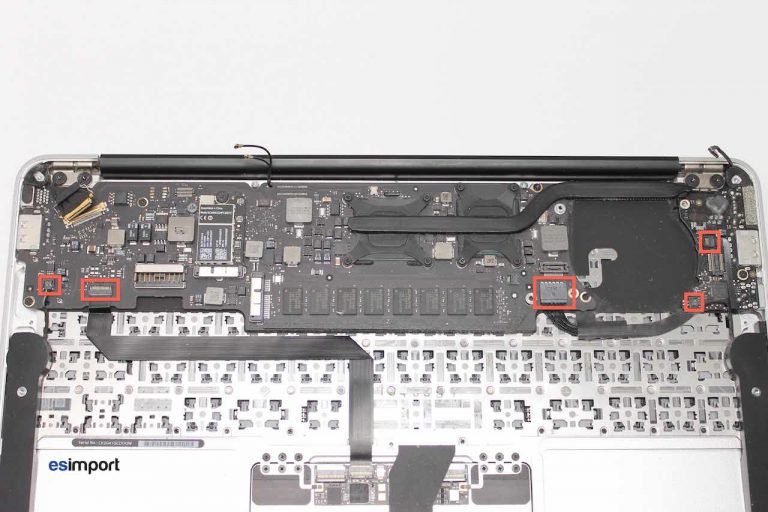Changement de l’ensemble écran sur MacBook Air 11″ A1370