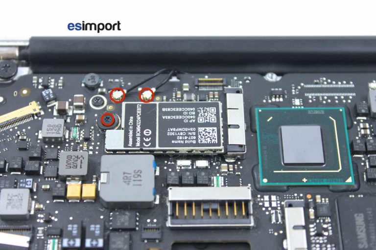 Changement de la carte Airport sur Macbook Air 11″ A1370 mi 2011