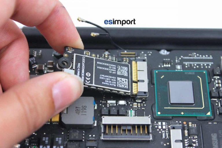 Changement de la carte Airport sur Macbook Air 11″ A1370 mi 2011