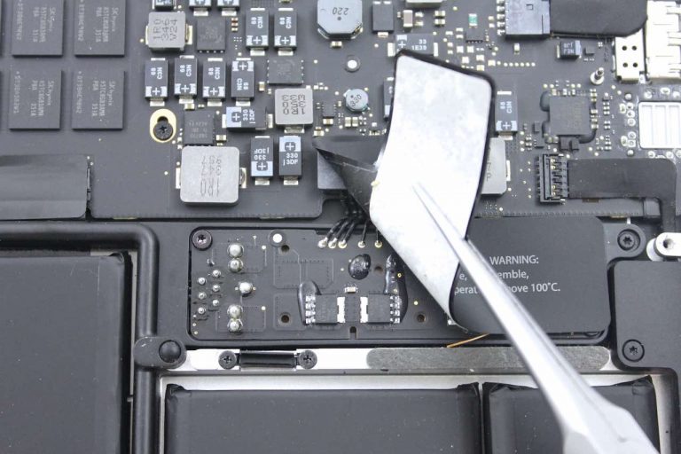 Changement haut-parleurs macbook A1502