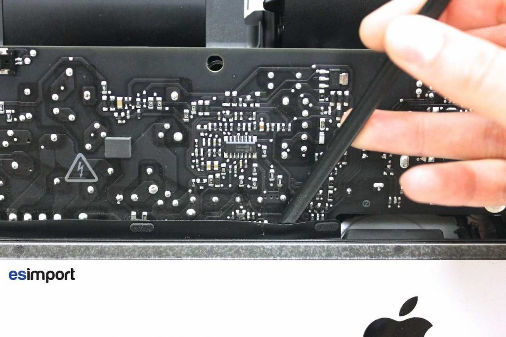 04-GLISSER-SPUDGER-CACHE-NOIR-ALIMENTATI