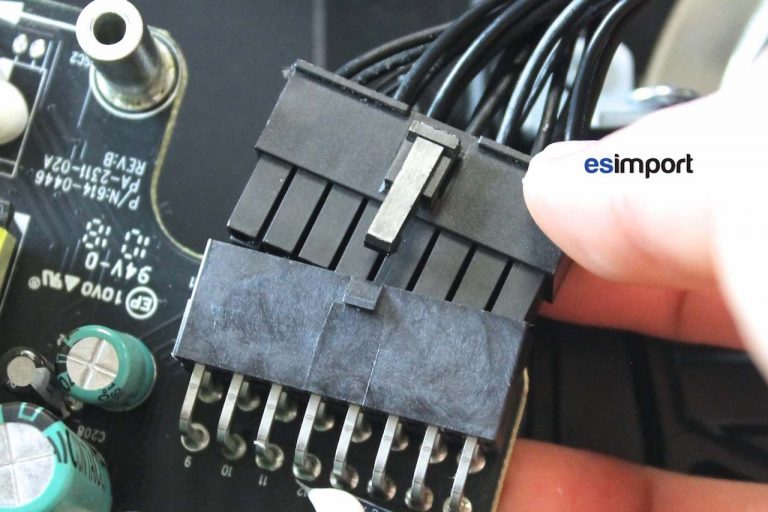 05-DECONNECTER-CABLE-ALIMENTATION-IMAC-2