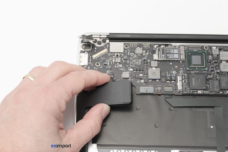 Changement clavier macbook A1369