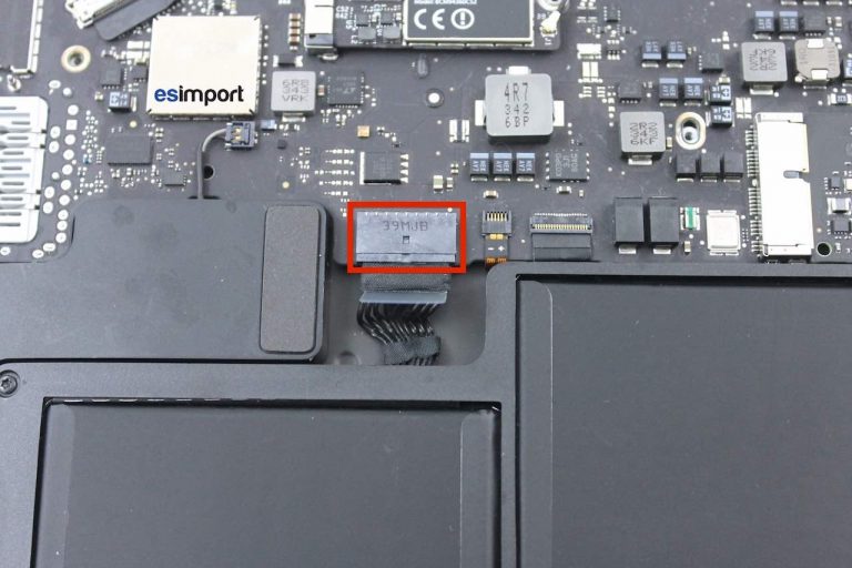 Changement carte mère macbook A1466