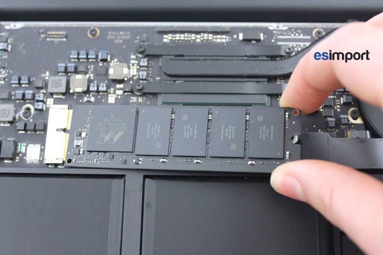 Changement carte mère macbook A1466