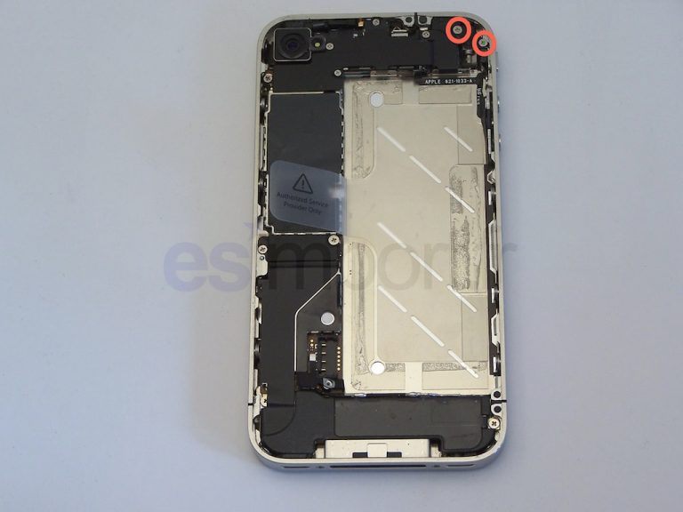 Changement du module vibreur sur un iPhone 4