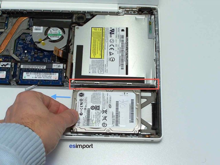 Changement écran macbook A1181