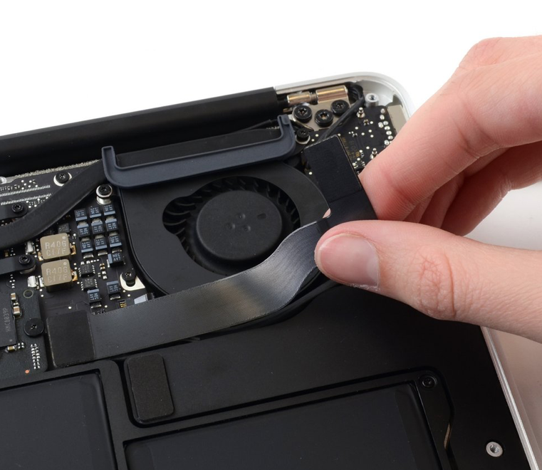 NAPPE CARTE FILLE MACBOOK AIR A1466