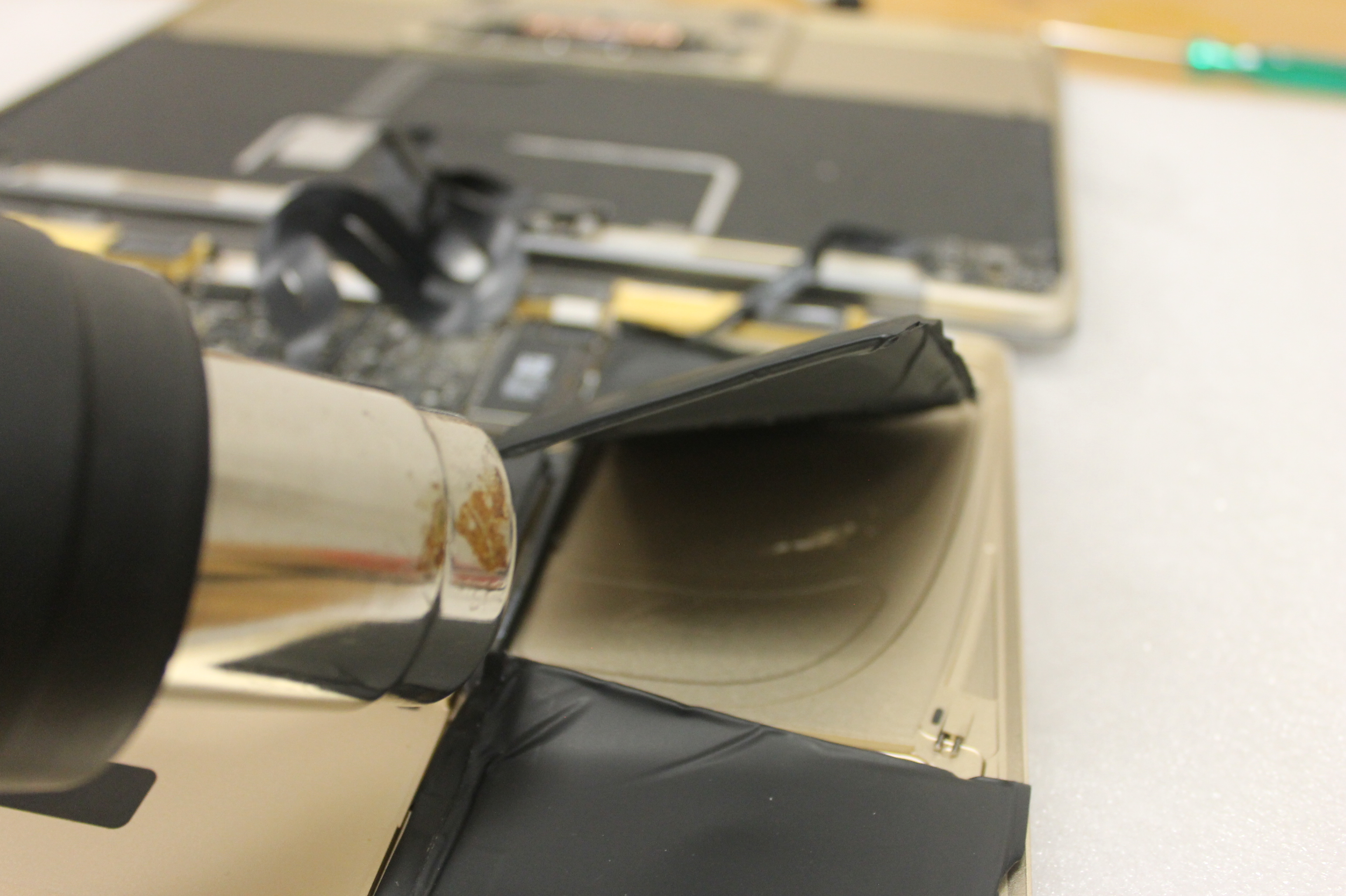 chauffer batterie a1527