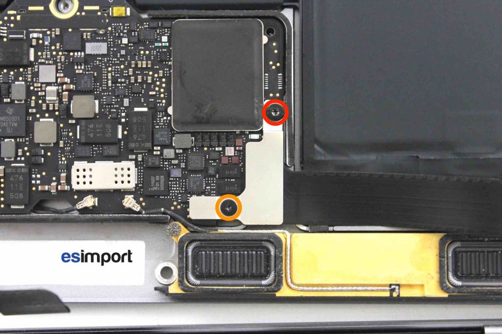 démontage capot Macbook 12 pouces 2015